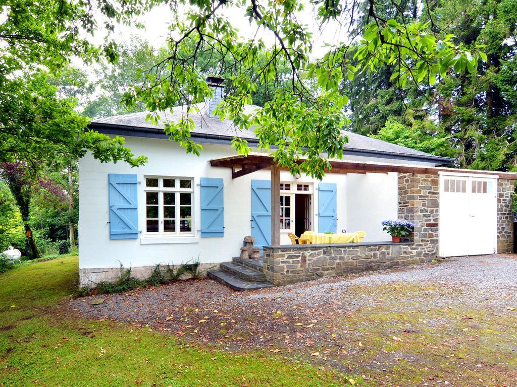 Furnished Bungalow In Monceau En Ardenne With Garden Barbecue Oizy Ngoại thất bức ảnh